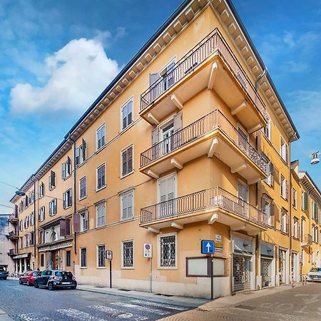Апартаменты Italianflat - Arena By Side, Old Town Верона Экстерьер фото